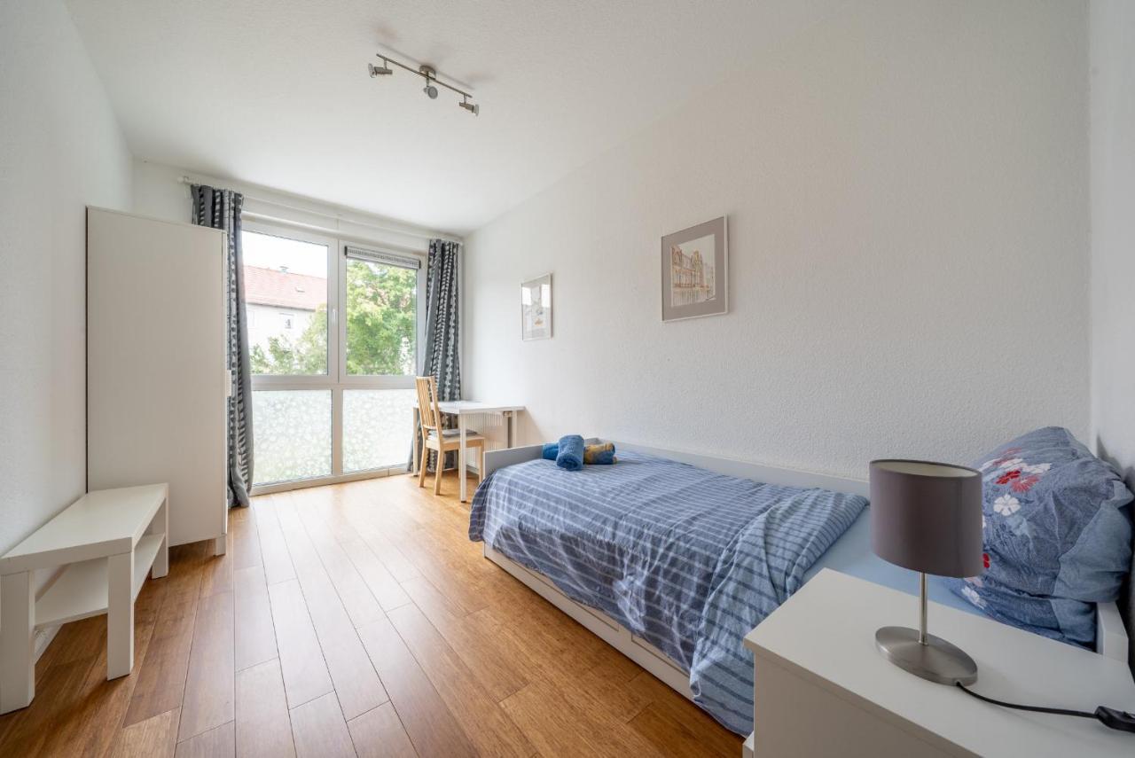 Private Rooms Hannover Esterno foto